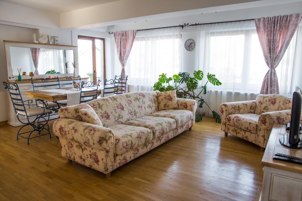 Silvia'S Apartment Voluntari Exteriör bild